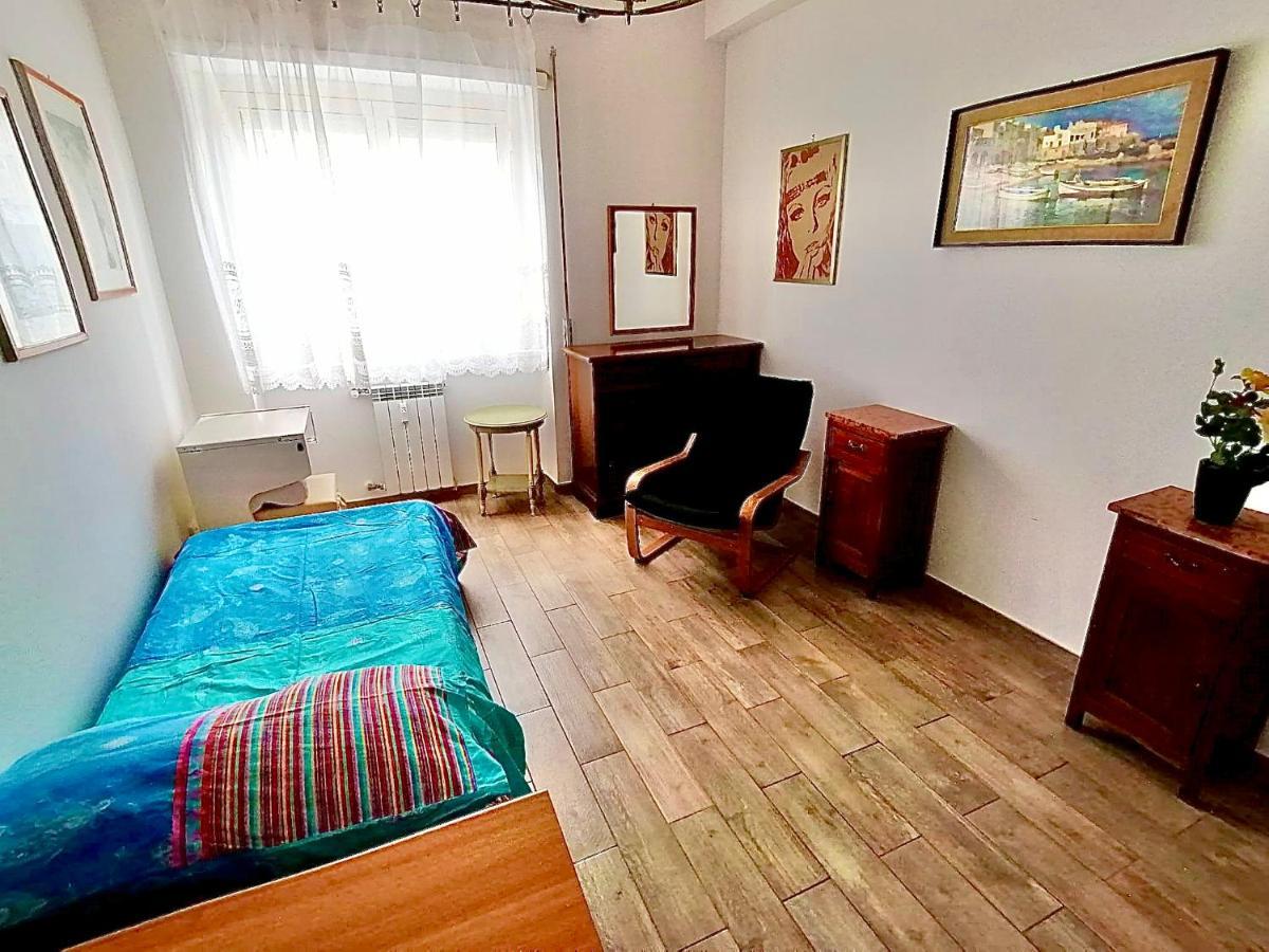 Relax Zambrini Apartment Lido di Ostia Luaran gambar