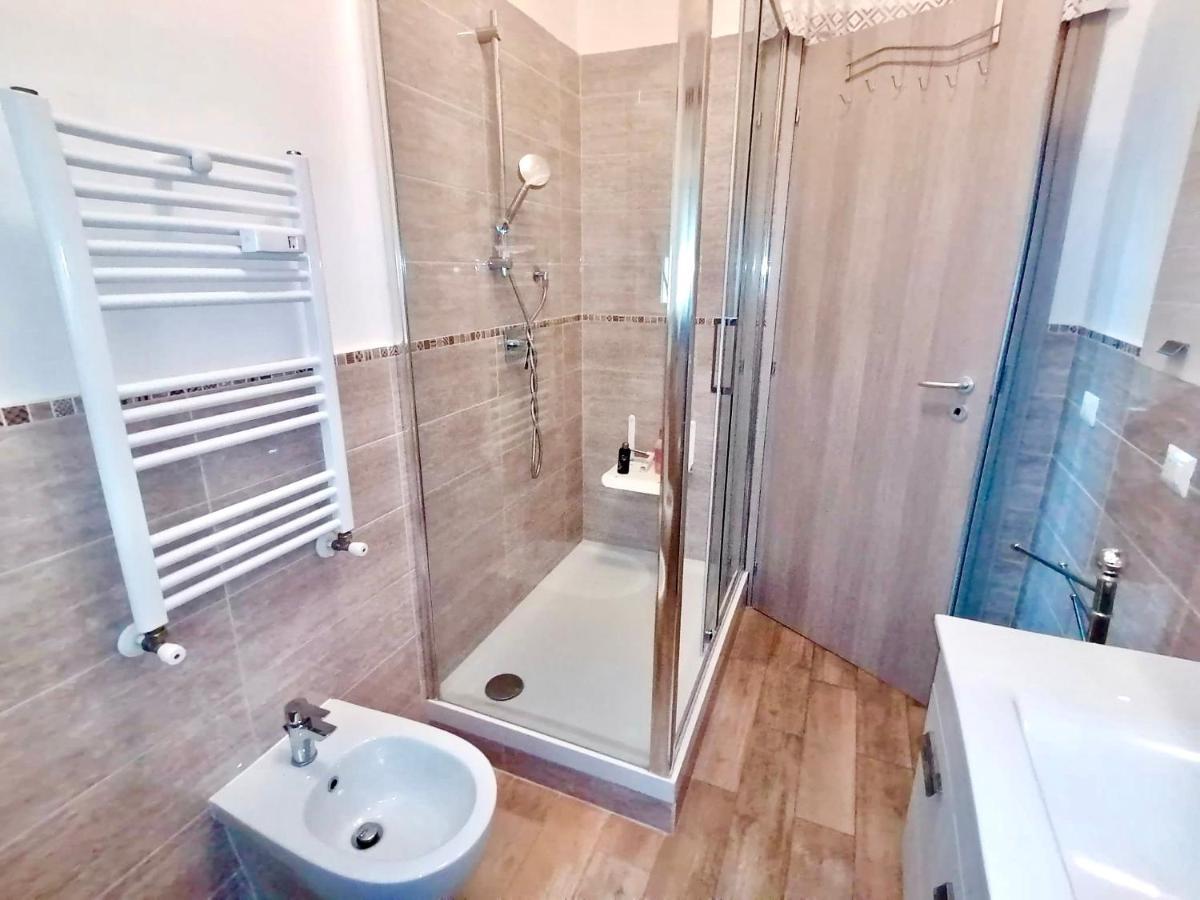Relax Zambrini Apartment Lido di Ostia Luaran gambar