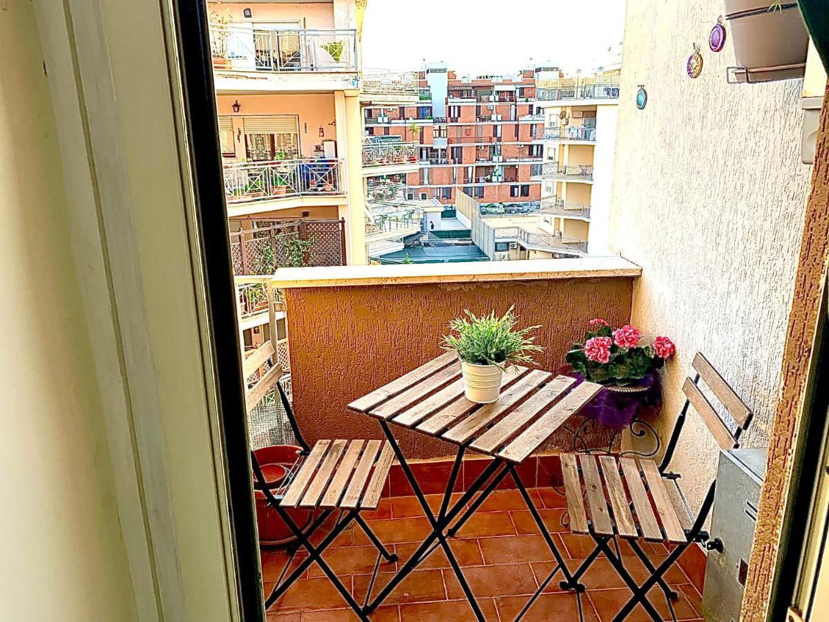 Relax Zambrini Apartment Lido di Ostia Luaran gambar